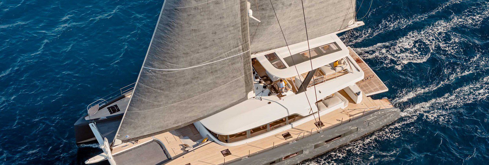 Lagoon Seventy7 running aerial