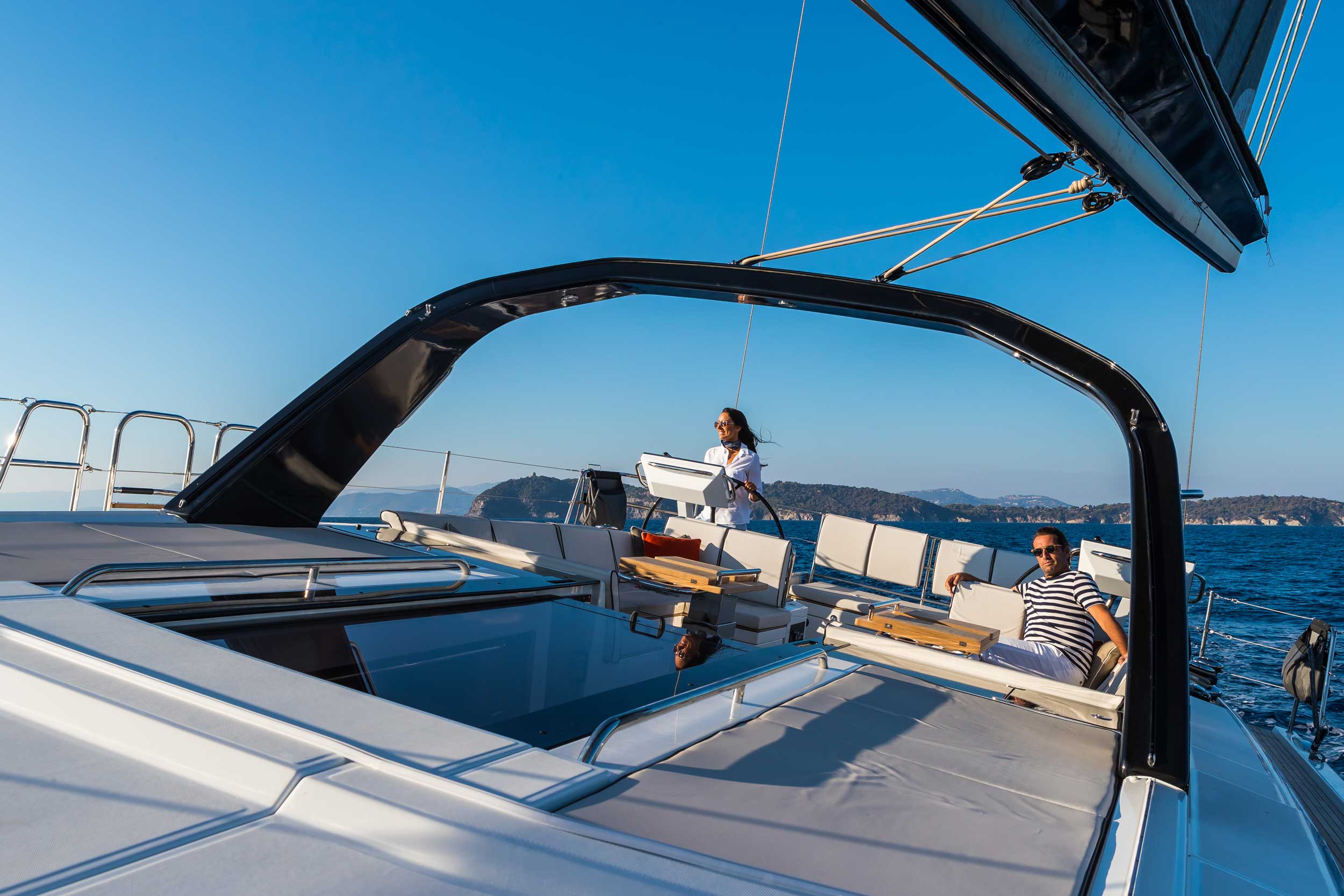 Oceanis Yacht 62 cockpit