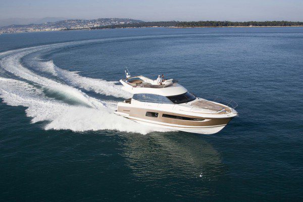 Prestige 500 motor boat yacht