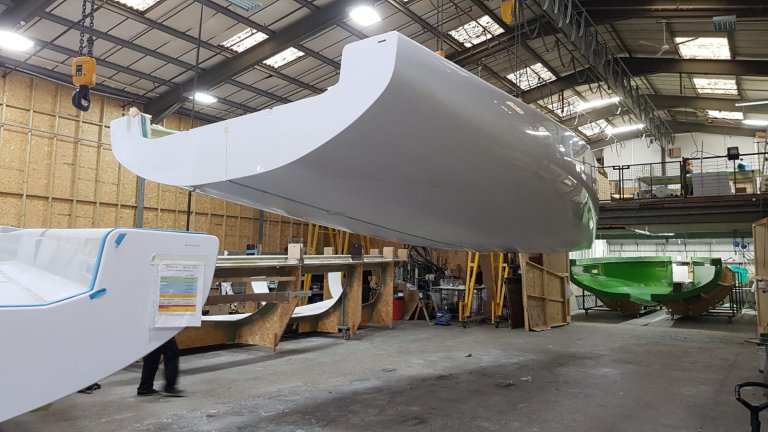 Melges IC37