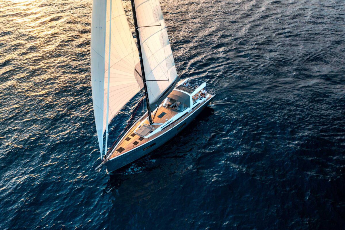 Beneteau Oceanis Yacht 60