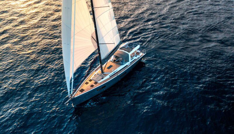 Beneteau Oceanis Yacht 60