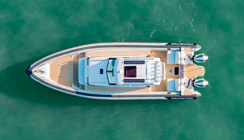 Protector Targa 380 - Solar Panels